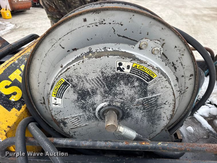 image for item EF2402 Stanley Trachorse power buggy