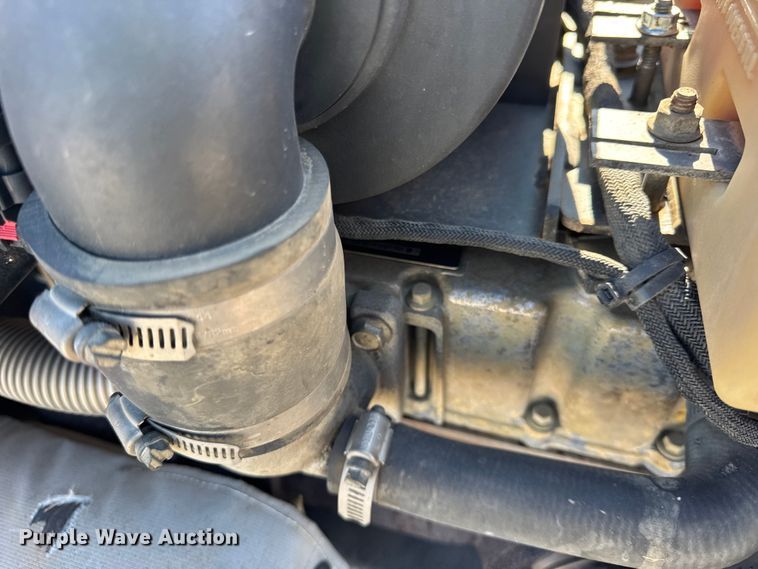 image for item EF2403 2015 Ditch Witch RT45 trencher