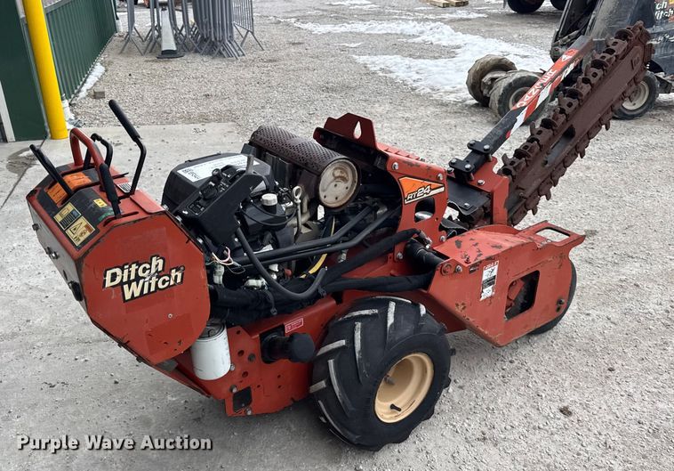 image for item EF2404 2013 Ditch Witch RT24 trencher