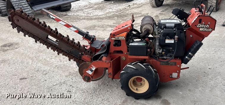 image for item EF2404 2013 Ditch Witch RT24 trencher