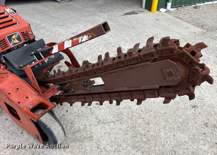 image for item EF2404 2013 Ditch Witch RT24 trencher