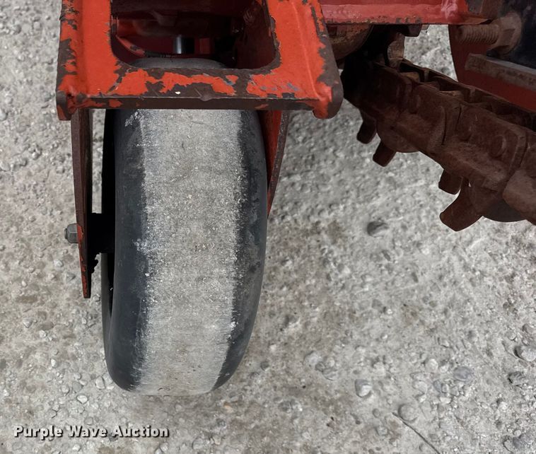 image for item EF2404 2013 Ditch Witch RT24 trencher