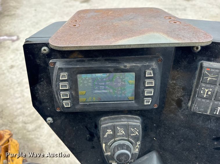 image for item EF2405 2016 Vermeer D20X22III directional boring unit