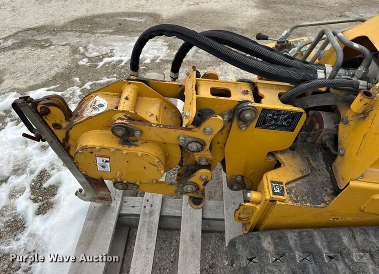 image for item EF2406 2018 Vermeer SPX25 vibratory cable plow