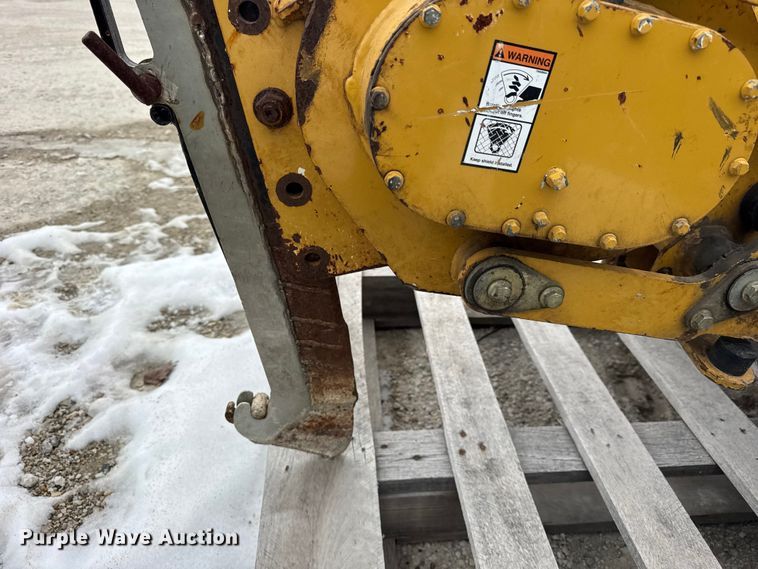 image for item EF2406 2018 Vermeer SPX25 vibratory cable plow