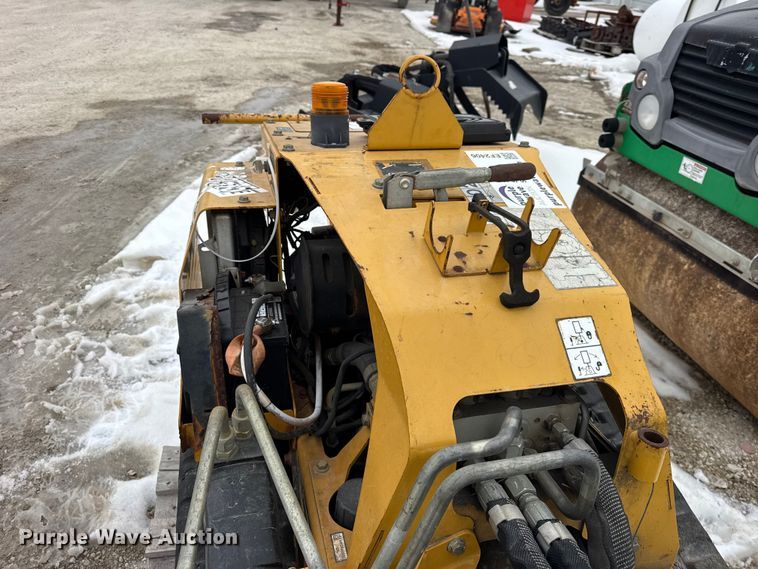 image for item EF2406 2018 Vermeer SPX25 vibratory cable plow