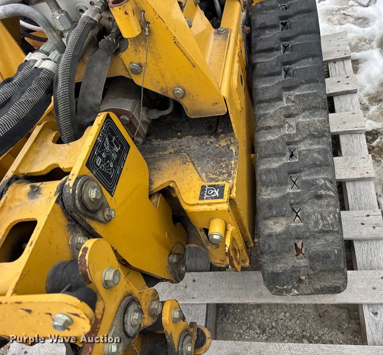 image for item EF2406 2018 Vermeer SPX25 vibratory cable plow