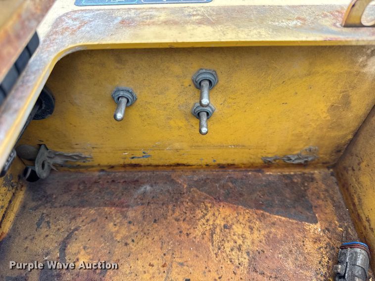 image for item EF2406 2018 Vermeer SPX25 vibratory cable plow