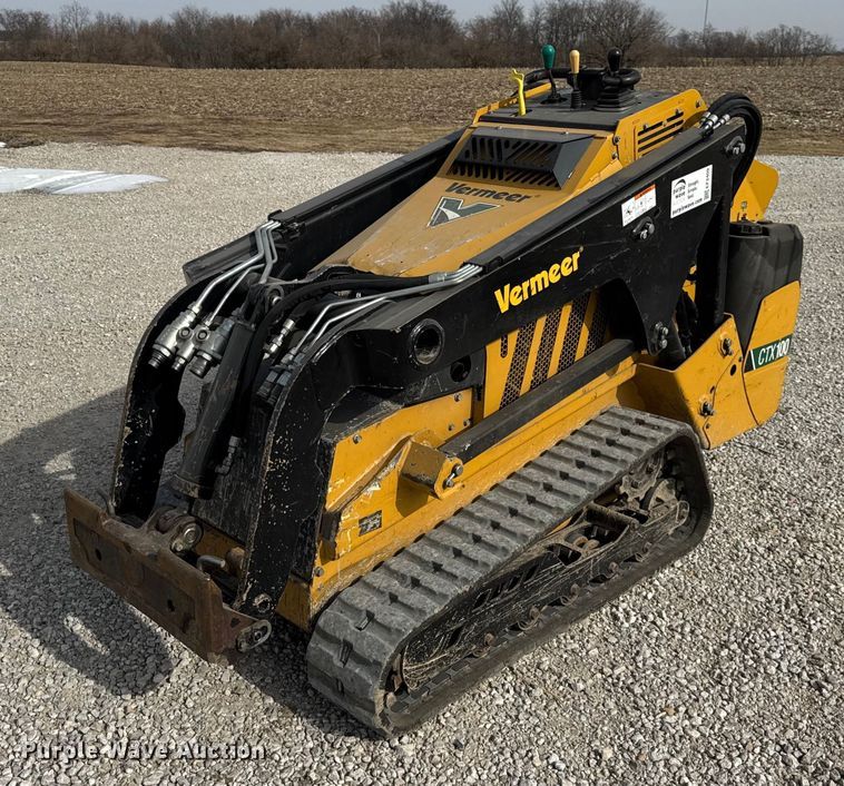 image for item EF2409 2021 Vermeer CTX100 compact utility loader