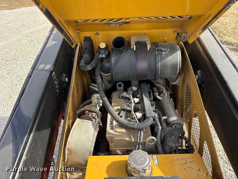 image for item EF2409 2021 Vermeer CTX100 compact utility loader