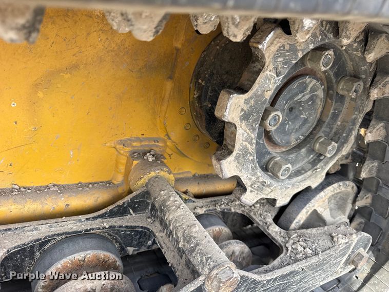 image for item EF2409 2021 Vermeer CTX100 compact utility loader