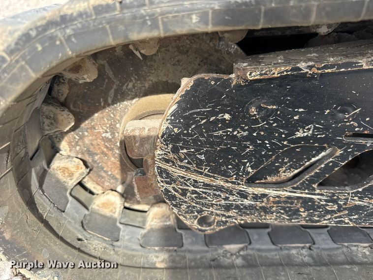 image for item EF2409 2021 Vermeer CTX100 compact utility loader