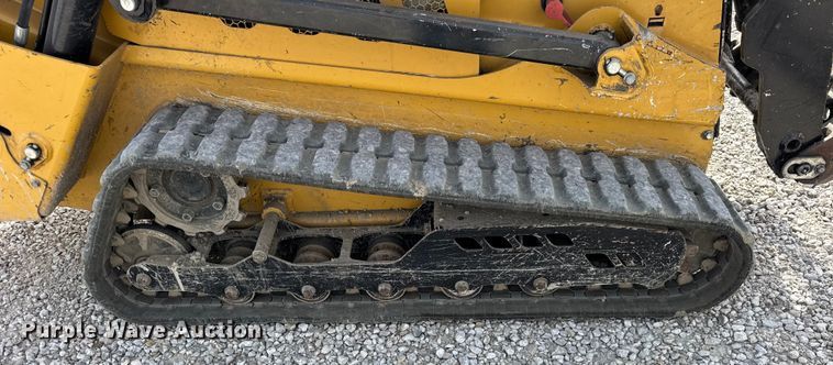 image for item EF2409 2021 Vermeer CTX100 compact utility loader