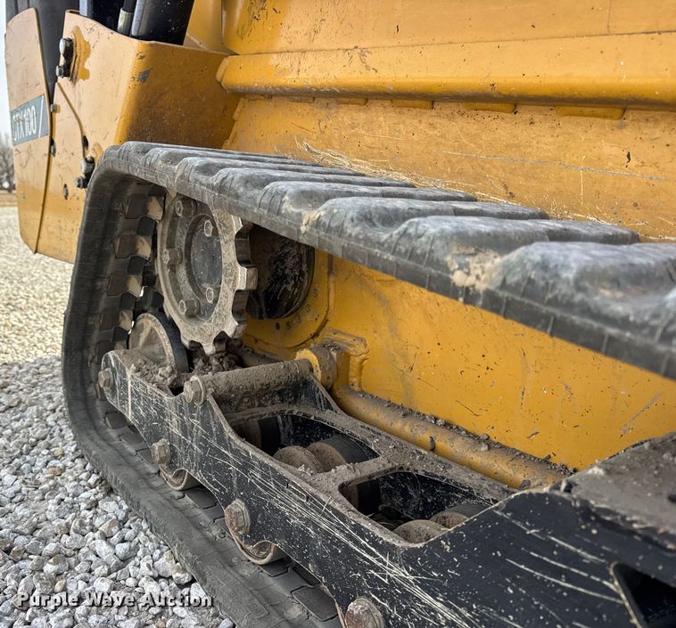 image for item EF2409 2021 Vermeer CTX100 compact utility loader