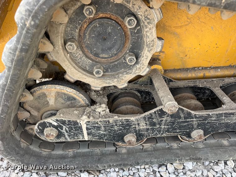 image for item EF2409 2021 Vermeer CTX100 compact utility loader