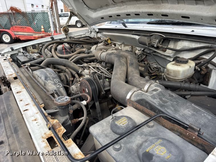 image for item EF2411 1997 Ford F450 Super Duty bucket truck