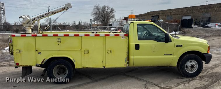 image for item EF2414 2001 Ford F350 Super Duty utility bed pickup truck