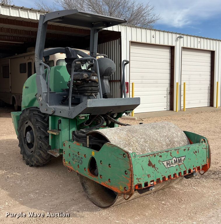 image for item EF6322 Hamm 3205 single drum vibratory roller