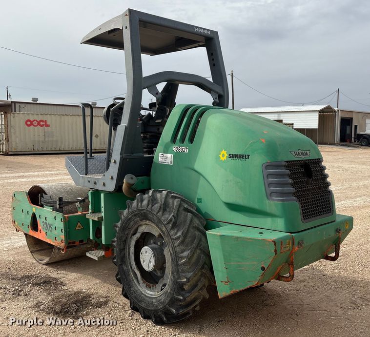 image for item EF6322 Hamm 3205 single drum vibratory roller