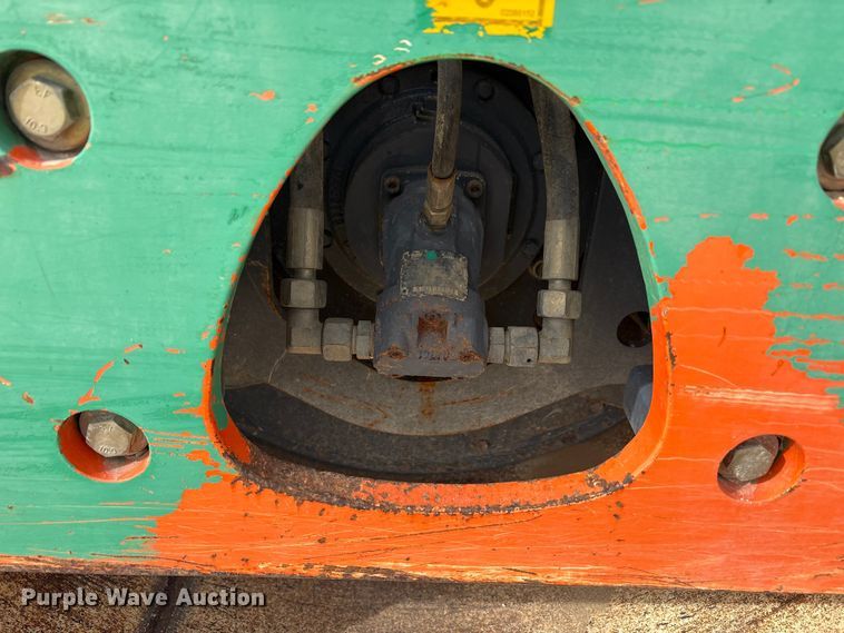 image for item EF6322 Hamm 3205 single drum vibratory roller