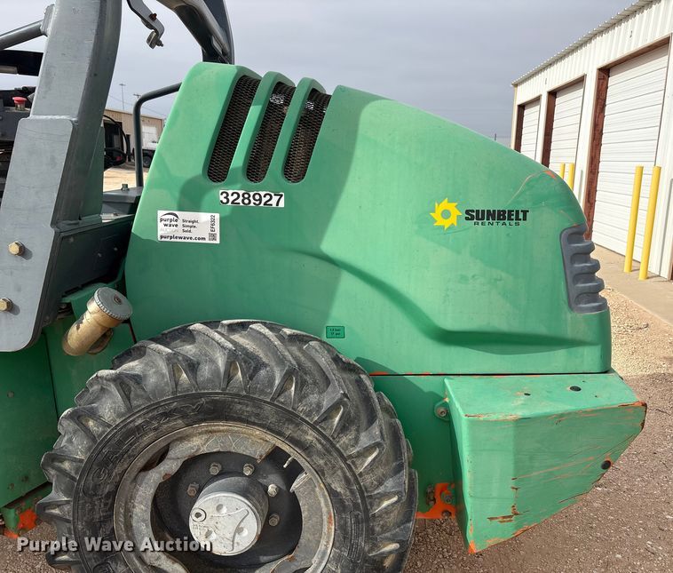 image for item EF6322 Hamm 3205 single drum vibratory roller