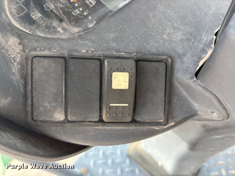 image for item EF6322 Hamm 3205 single drum vibratory roller