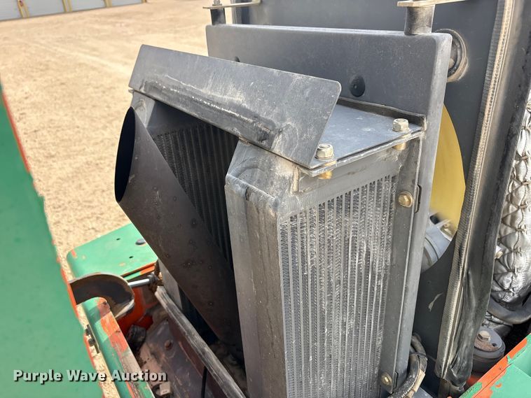 image for item EF6322 Hamm 3205 single drum vibratory roller