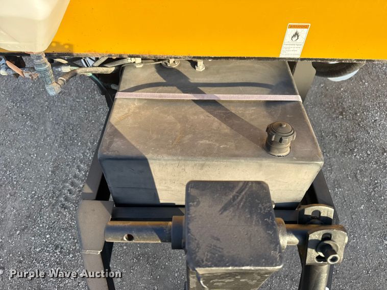 image for item EG1879 2025 Vermeer V500LE vacuum excavator