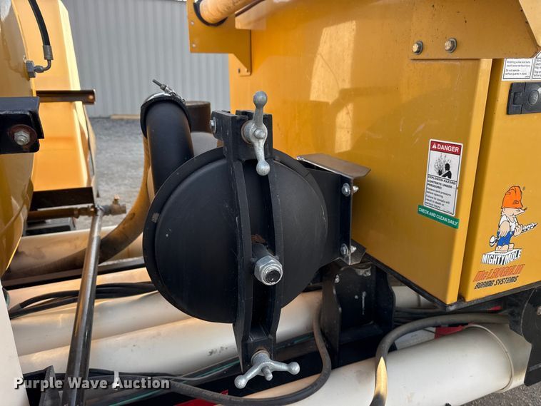 image for item EG1879 2025 Vermeer V500LE vacuum excavator