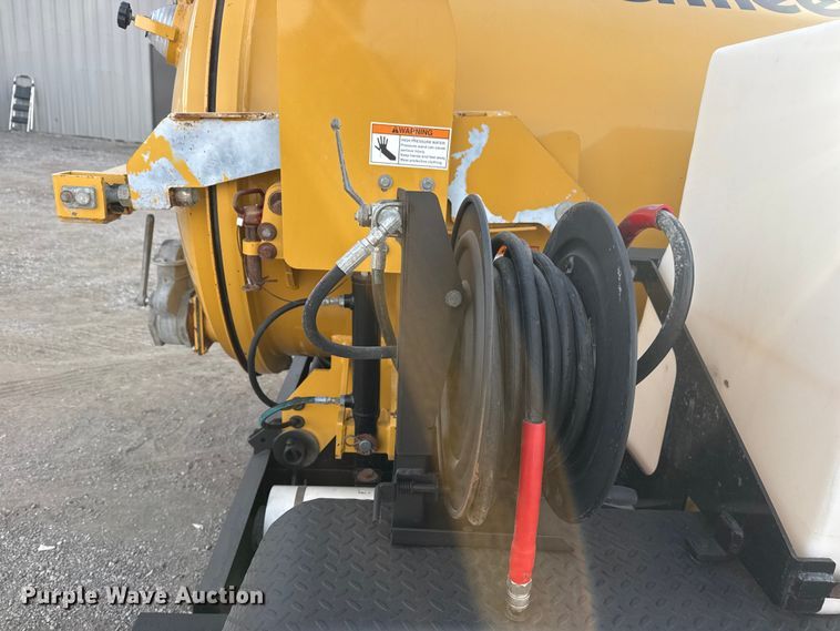 image for item EG1879 2025 Vermeer V500LE vacuum excavator