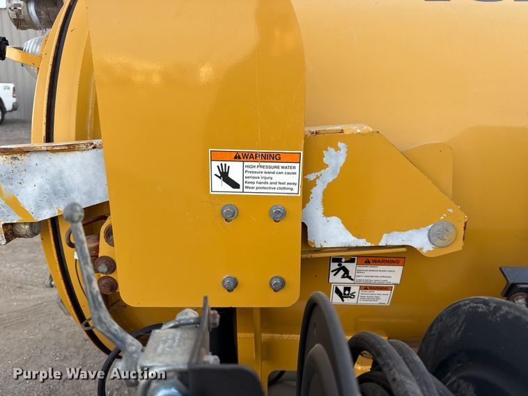 image for item EG1879 2025 Vermeer V500LE vacuum excavator