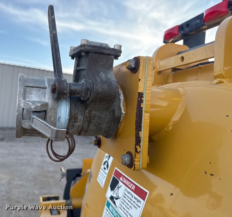 image for item EG1879 2025 Vermeer V500LE vacuum excavator