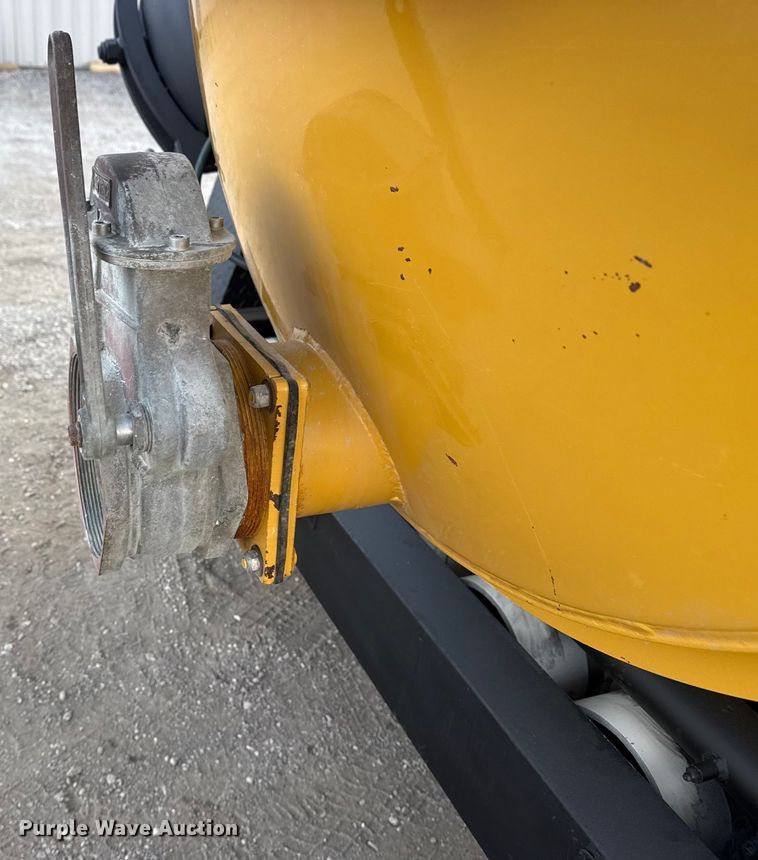 image for item EG1879 2025 Vermeer V500LE vacuum excavator