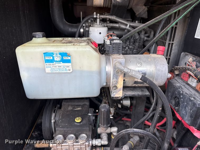 image for item EG1879 2025 Vermeer V500LE vacuum excavator