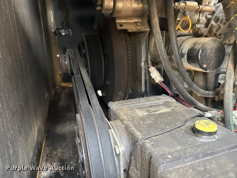 image for item EG1879 2025 Vermeer V500LE vacuum excavator