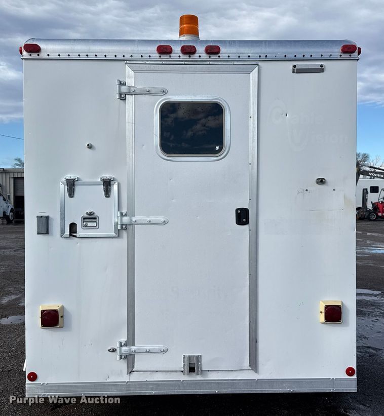 image for item EG1946 1995 Pelsue 12 FOST fiber optic splicing trailer