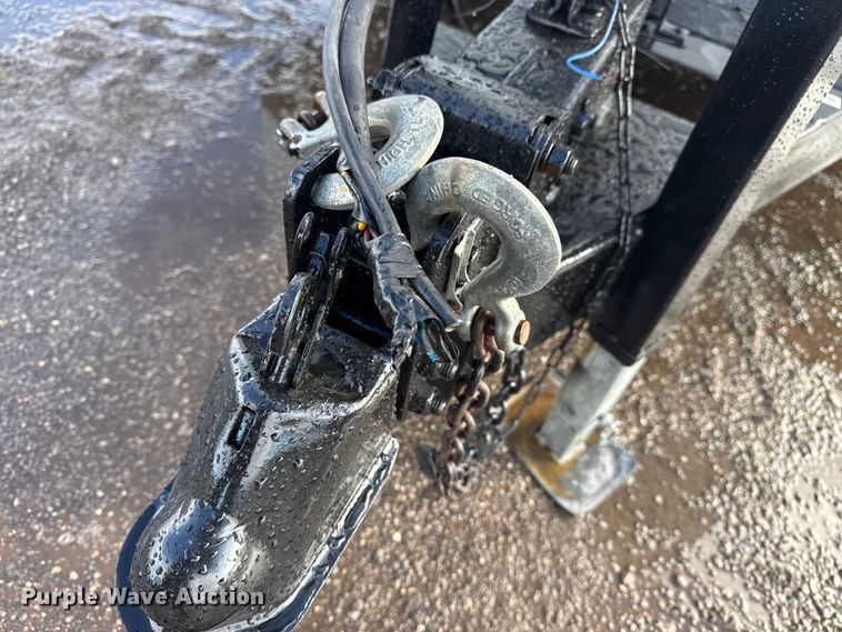 image for item EG1946 1995 Pelsue 12 FOST fiber optic splicing trailer