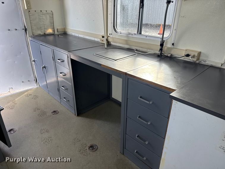 image for item EG1946 1995 Pelsue 12 FOST fiber optic splicing trailer