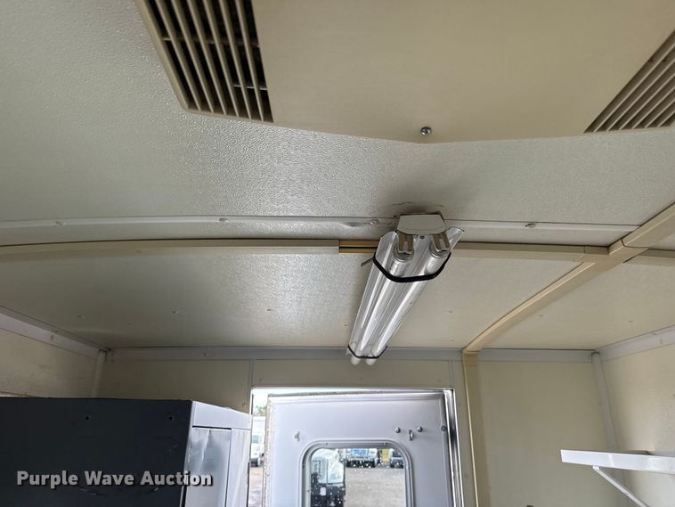 image for item EG1946 1995 Pelsue 12 FOST fiber optic splicing trailer