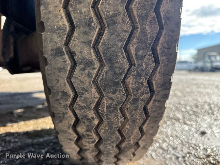 image for item EG1946 1995 Pelsue 12 FOST fiber optic splicing trailer