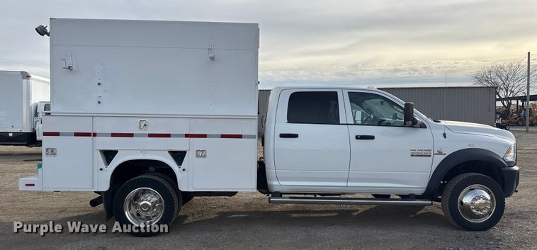 image for item EG2010 2014 RAM 5500HD utility / service truck