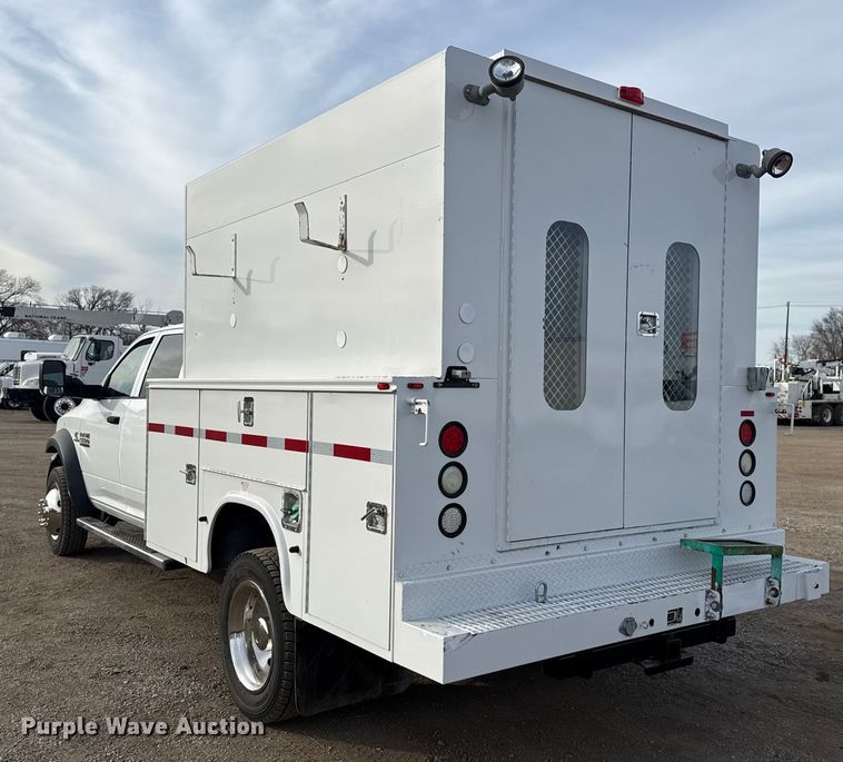 image for item EG2010 2014 RAM 5500HD utility / service truck