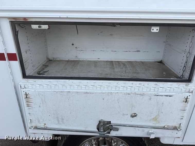 image for item EG2010 2014 RAM 5500HD utility / service truck