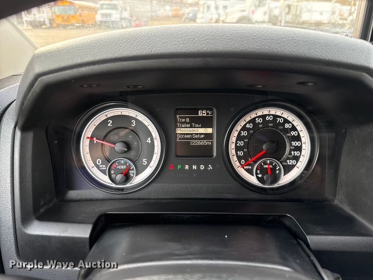 image for item EG2010 2014 RAM 5500HD utility / service truck