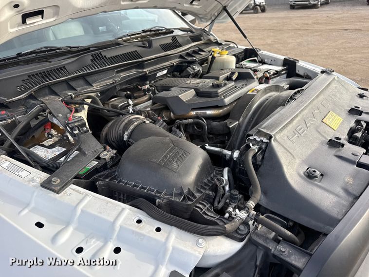 image for item EG2010 2014 RAM 5500HD utility / service truck