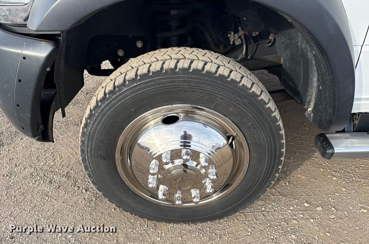 image for item EG2010 2014 RAM 5500HD utility / service truck