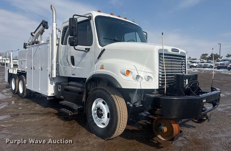 image for item EG2020 2012 Freightliner Business Class M2 crane truck