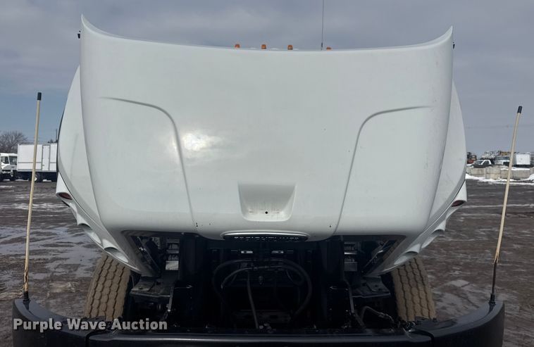 image for item EG2020 2012 Freightliner Business Class M2 crane truck