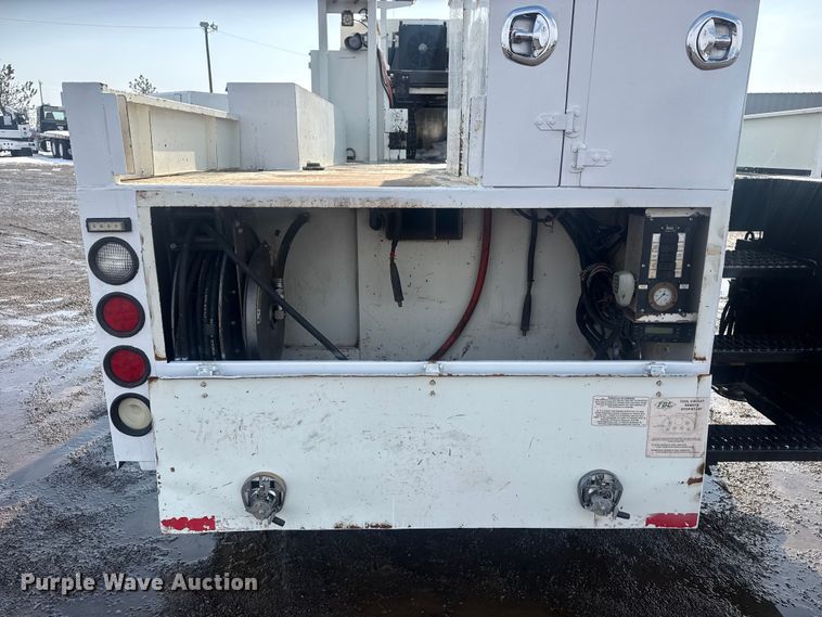 image for item EG2020 2012 Freightliner Business Class M2 crane truck