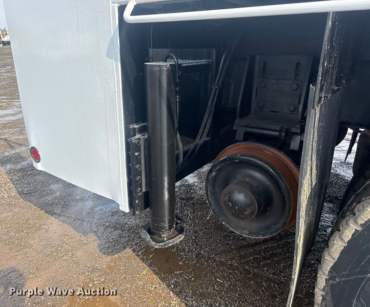 image for item EG2020 2012 Freightliner Business Class M2 crane truck